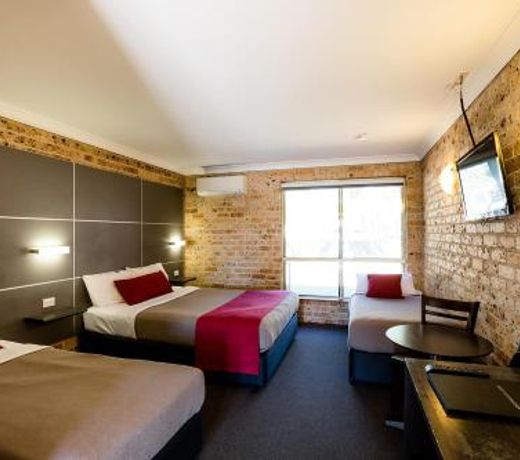 Lakeview Hotel Motel