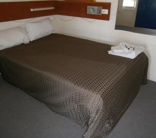 Tara Hotel Motel