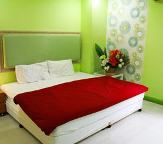 The Pattaya Inn