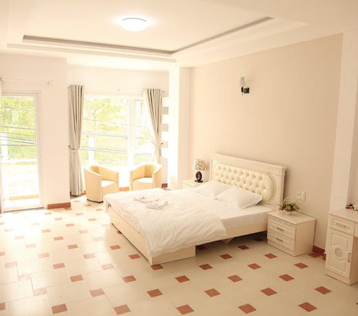Elegant Dalat Hotel