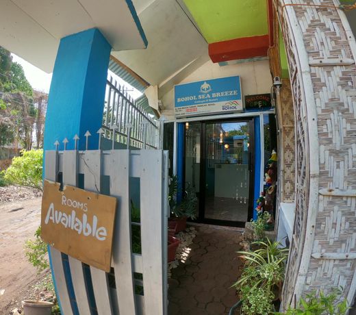 Bohol Sea Breeze Cottages and Resort