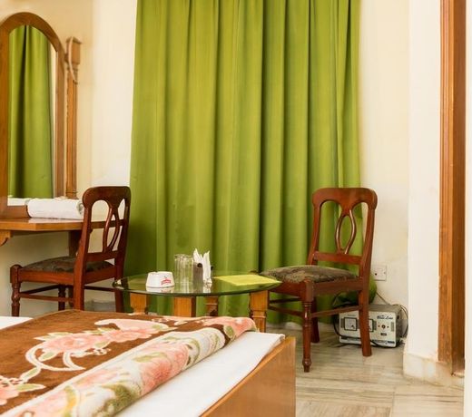 Hotel Taramount