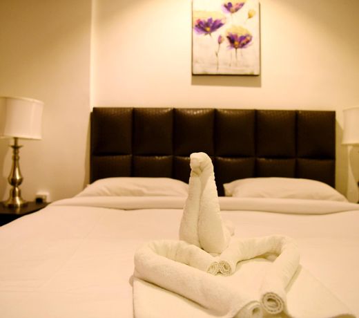 Continental Suite Hotel Salmiya