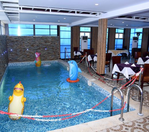 Continental Suite Hotel Salmiya