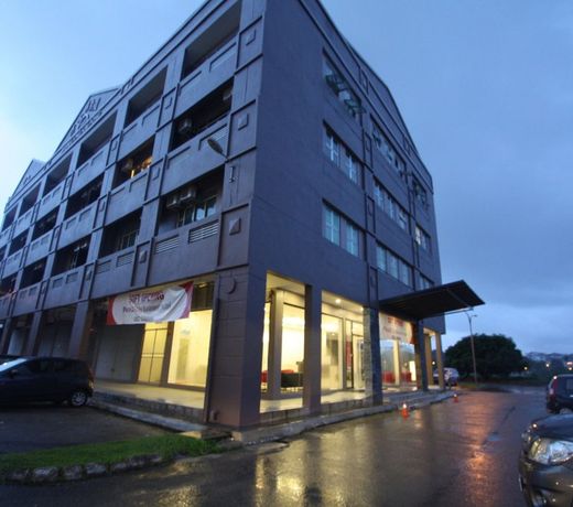 Place2Stay Business Hotel @ Waterfront