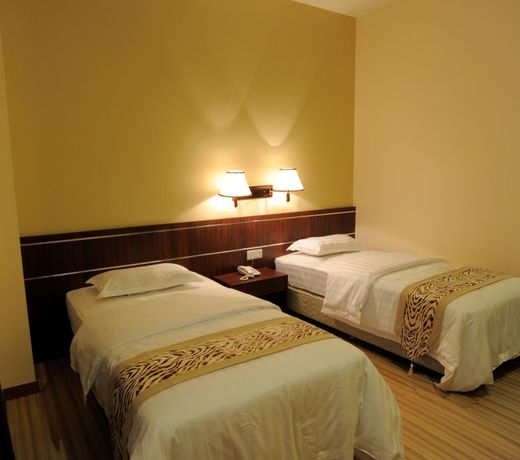One Avenue Hotel