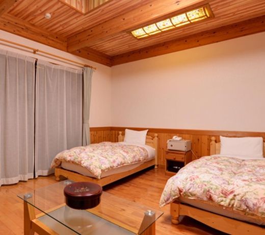 Nanaironoyu Hotel