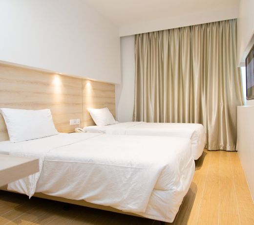 Summer View Hotel