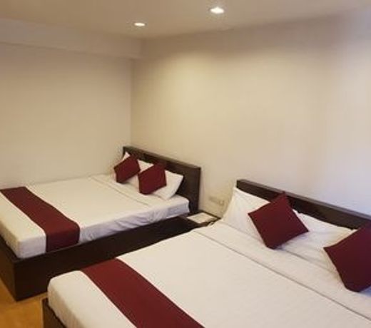 Central Plaza Hotel