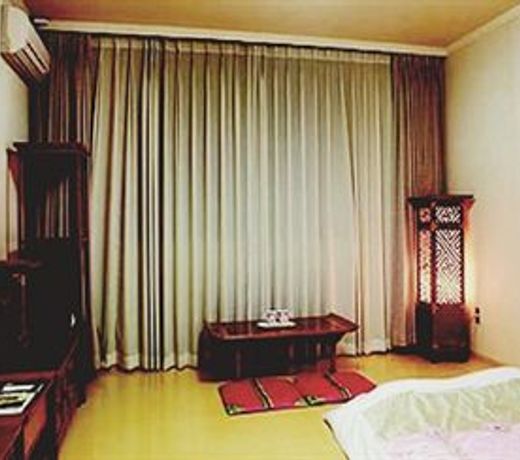 Yes Hotel