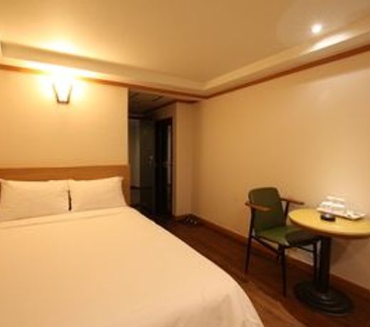 Angel Hotel