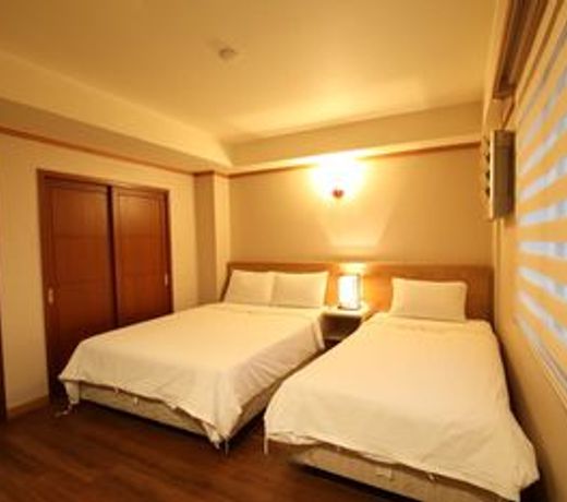 Angel Hotel