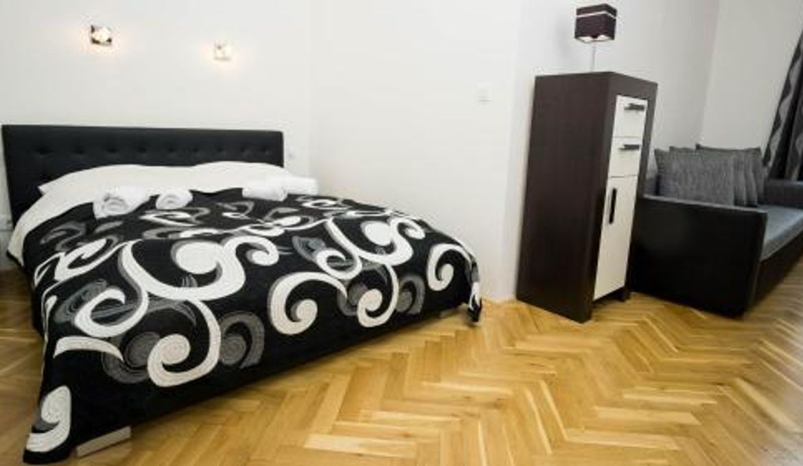 Black&White Apartment Krakovska