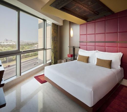 Jumeirah Creekside Hotel