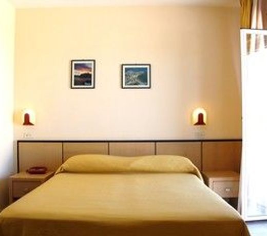 Hotel Cristalda