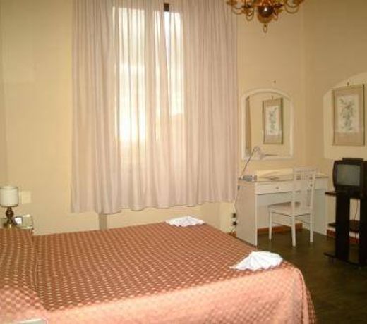Hotel Bristol