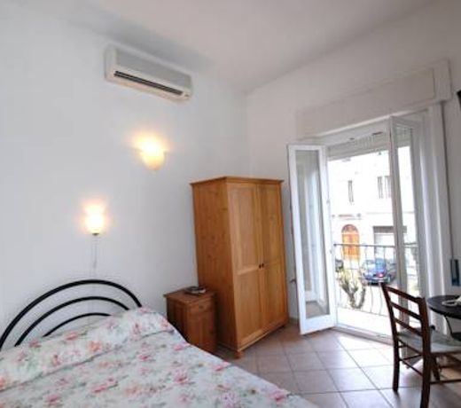 Hotel Luana