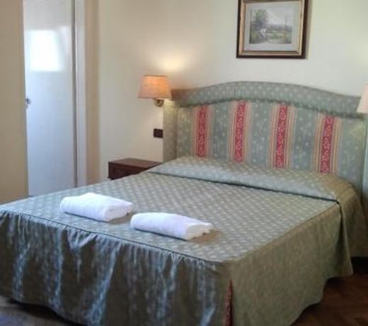 Hotel Ely