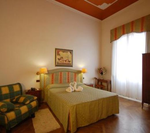 Hotel Ely