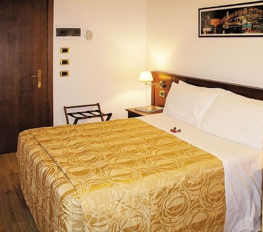 Hotel Aurora