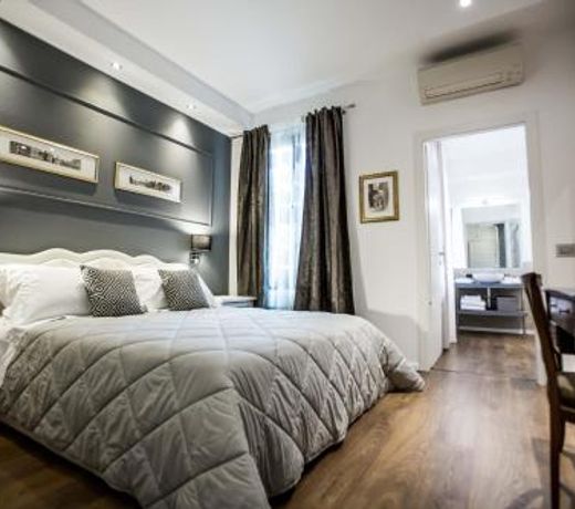 Arena Suite