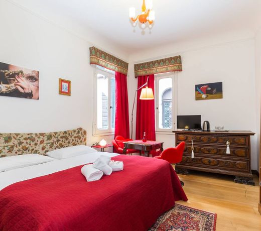 Venice Dose Guesthouse