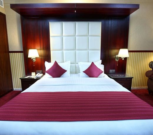 Benta Grand Hotel LLC