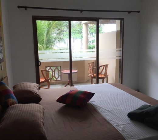 Surf Lanka Hotel