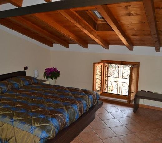 Le Finestre Su Borghetto