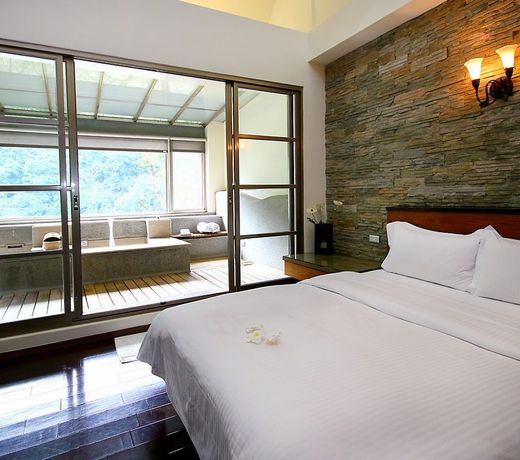 Spring Spa Hotel