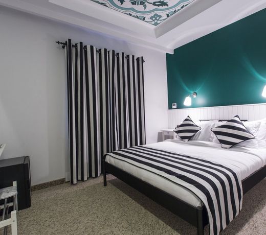 Araf Hotel