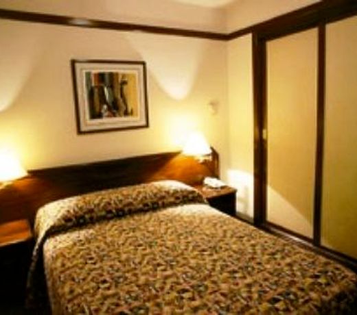 Ninety Hotel