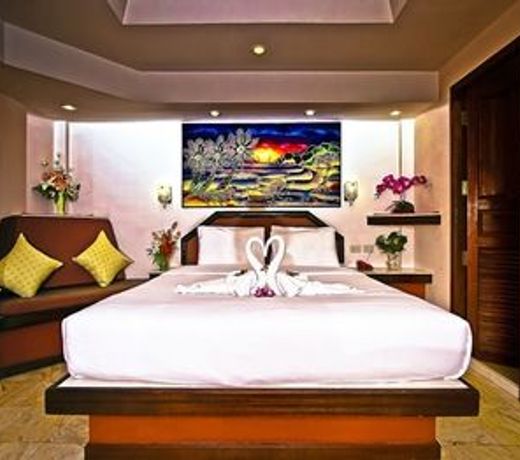 Paradise Inn