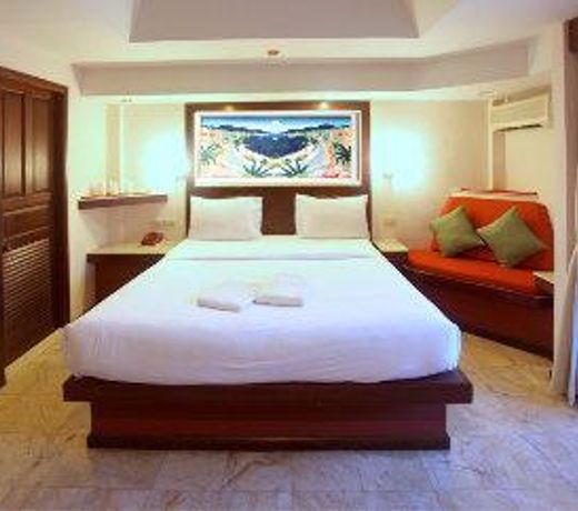 Paradise Inn
