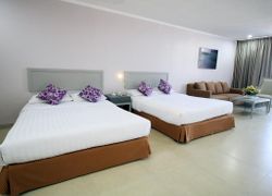 Hotel Tropicana Pattaya - SHA Extra Plus by D N A фото 2, г. Паттайя, 
