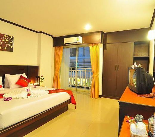 Sharaya Residence Patong