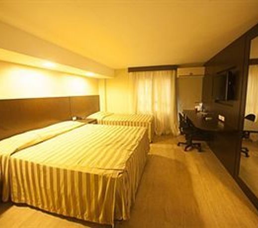 Hotel Plaza Apolo