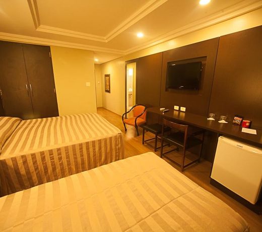 Hotel Plaza Apolo
