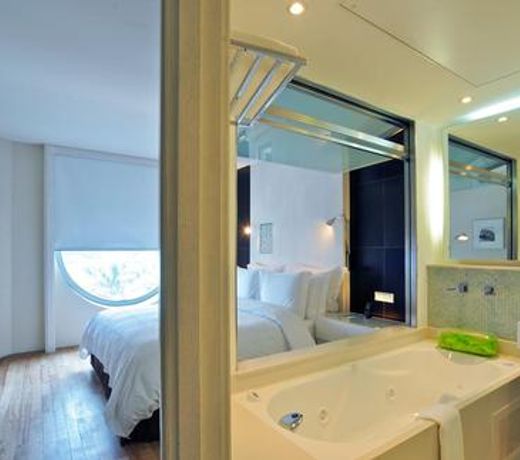 Hotel Unique