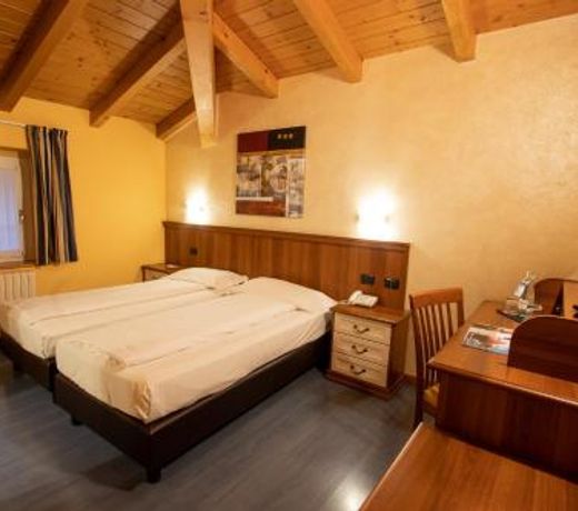 Hotel Bernina