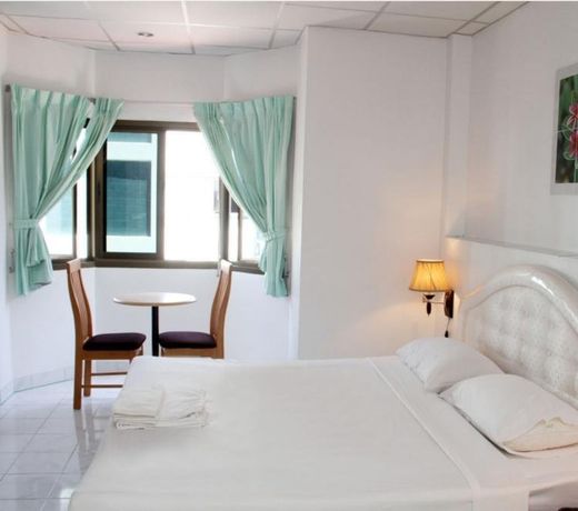 Welcome Inn Karon