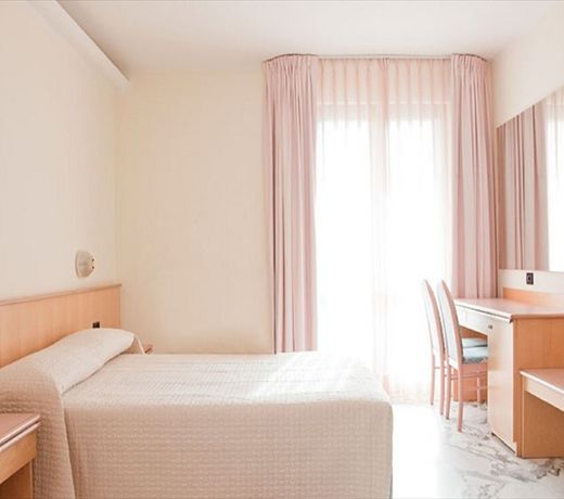 Hotel Mistral