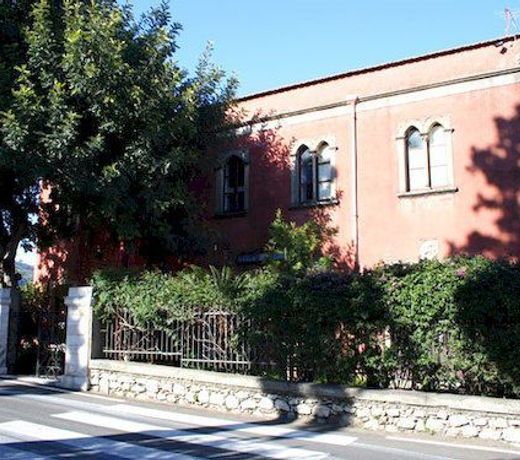 Villa Astoria