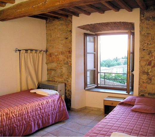 Il Chiostro Appartamenti & Suites