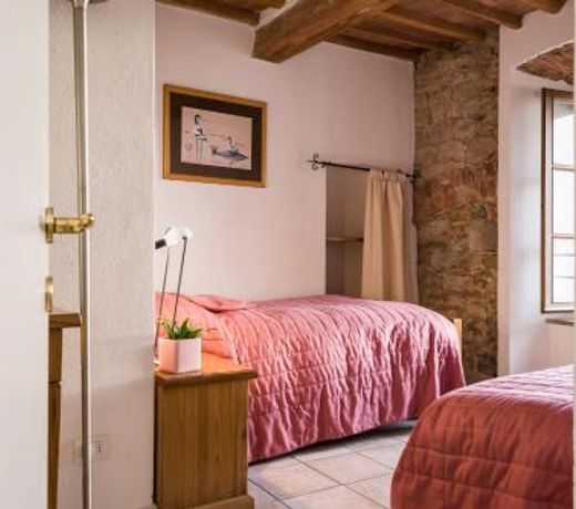 Il Chiostro Appartamenti & Suites