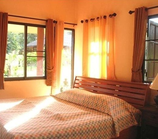 Ban Rai Tin Thai Ngarm Eco Lodge