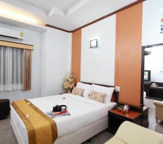 Boom Forest Hotel