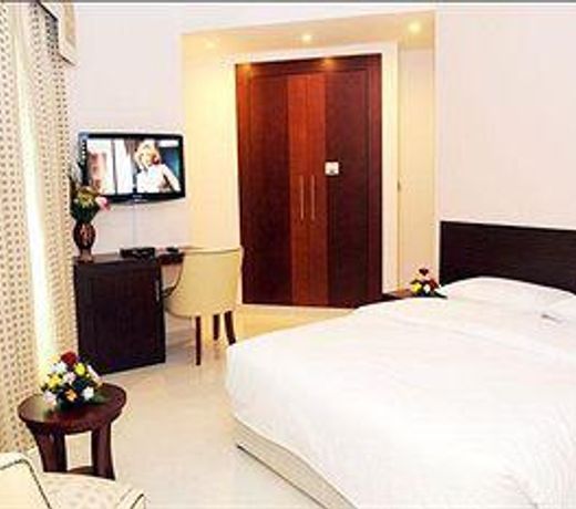 Grand Square Hotel