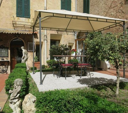 Piazza Paradiso Accommodation