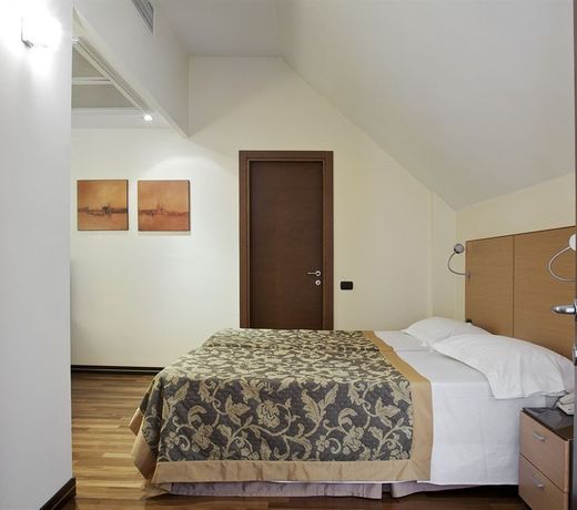 NH Milano 2 Residence